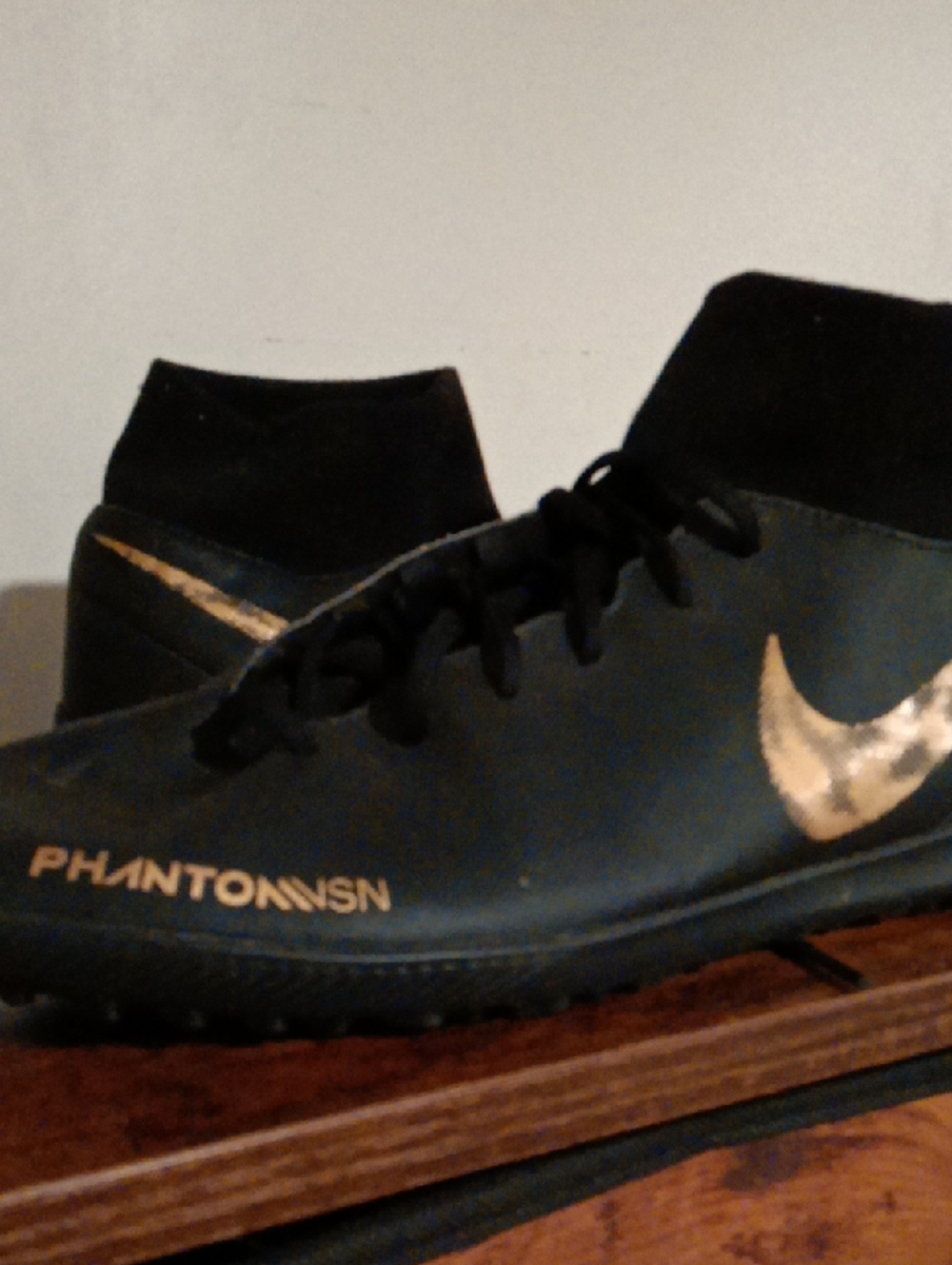Nike Phantom VSN Men’s Black with Gold Swoosh Athletic Shoes